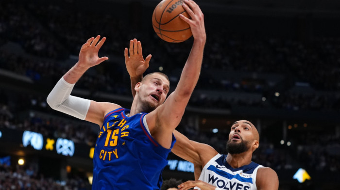 Nikola Jokić nasamario najbolje igrače Minesote (VIDEO)