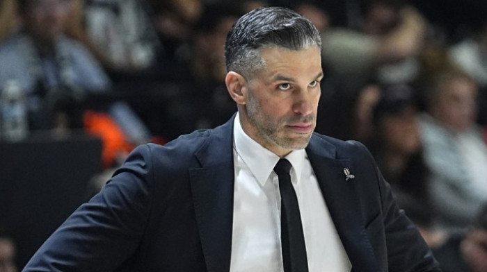 Alimpijeviću pukao film: Izgubio prvi meč u finalu Evrokupa, pa opsovao na srpskom (VIDEO)