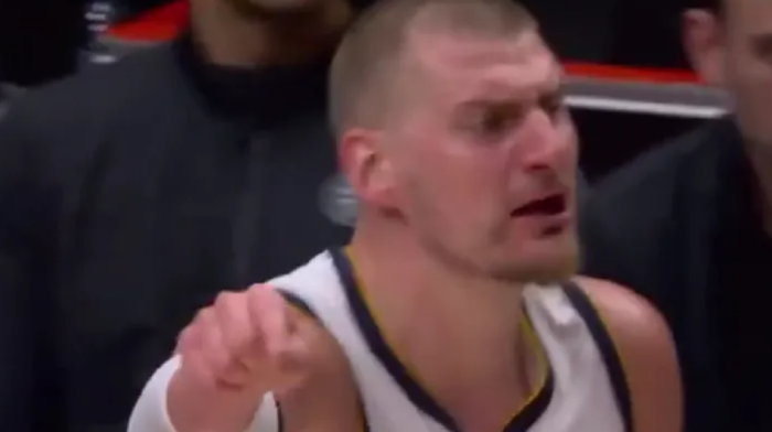 (VIDEO) Jokić totalno izgubio živce: Srbin nije mogao da izdrži, urlao na saigrače pred svima