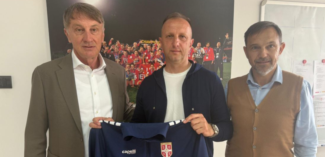 Reprezentacija Srbije dobila novog selektora: Bivši trener Zvezde na klupi nacionalnog tima (FOTO)