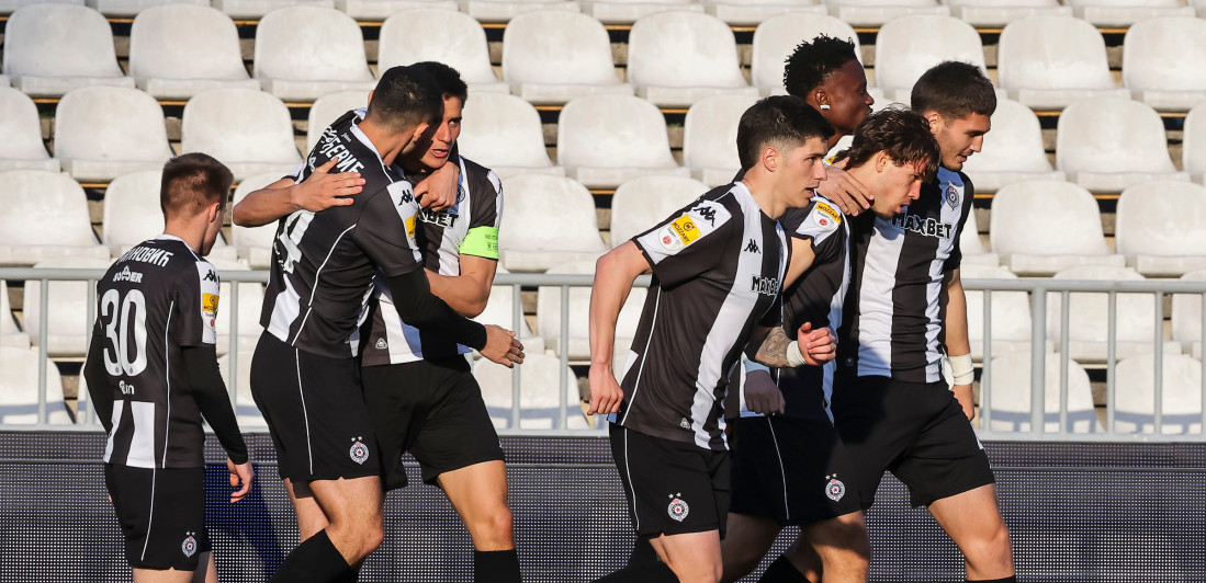 Katastrofa za Partizan: Crno-beli na derbiju bez dva važna igrača