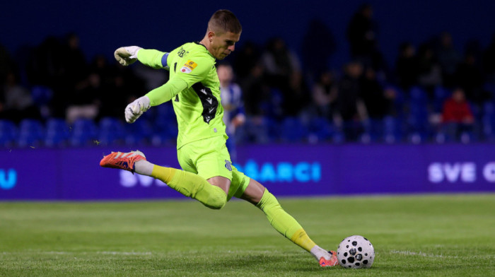 Popović spasio OFK Beograd: Radnik propustio priliku da šokira "romantičare" na Karaburmi