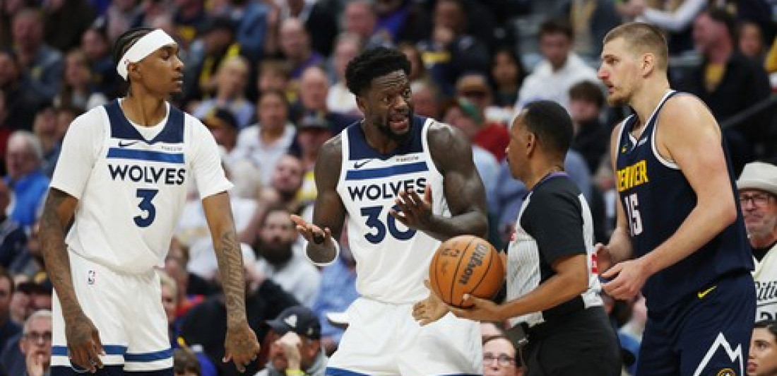 Šta se dešava s Jokićem? Opet je planuo, Srbina jedva zaustavili (VIDEO)