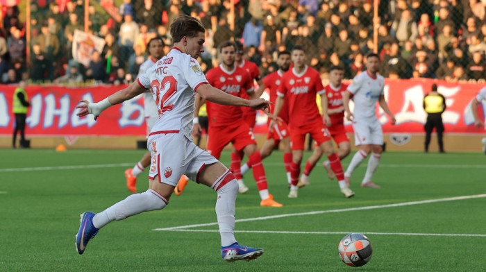 Zvezda ekpresno do gola: Učena iskoristio haos u kaznenom prostoru Jedinstva