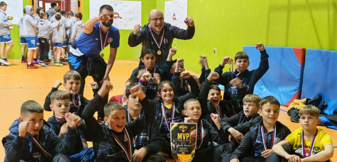 Uspeh malih košarkaša iz Žitišta, osvojili prvi trofej u životu