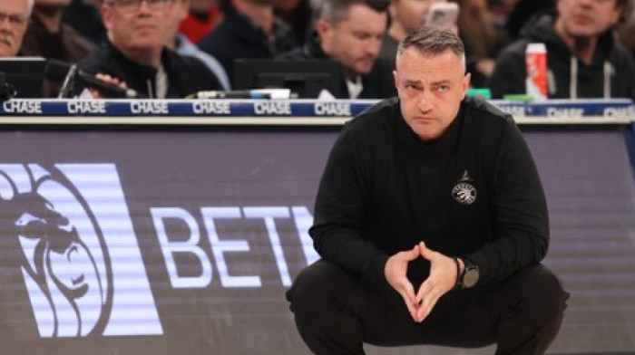 Amerika ovo nije videla: Srbin Darko Rajaković umalo zaplakao posle eliminacije Toronta