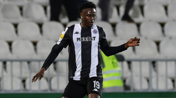 Ništa od trampe za Ugrešića: Partizan otkupio Dembu Seka