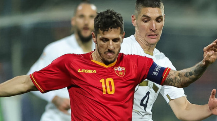 Pehar u rukama: Jovetić slavi titulu u jeku priča o povratku u Partizan