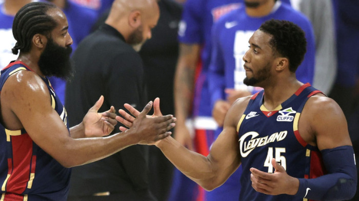 Au, kakva monstruozna partija košarkaša Klivlenda: Mičel ubacio 39 poena za poluvreme i ušao u istoriju NBA