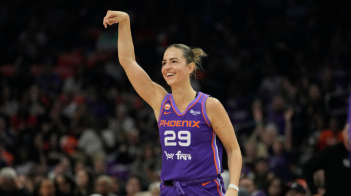 Lepa, a paklena! Ko je Jojo, Srpkinja koja razbija u ženskoj NBA ligi? Naučnica, šuterka i rekorderka