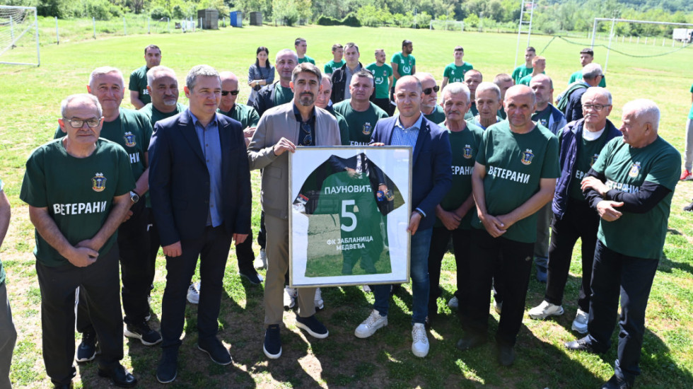 Selektor u Medveđi: Sećanje na Blagoja Paunovića i vek postojanja FK Jablanica (FOTO)