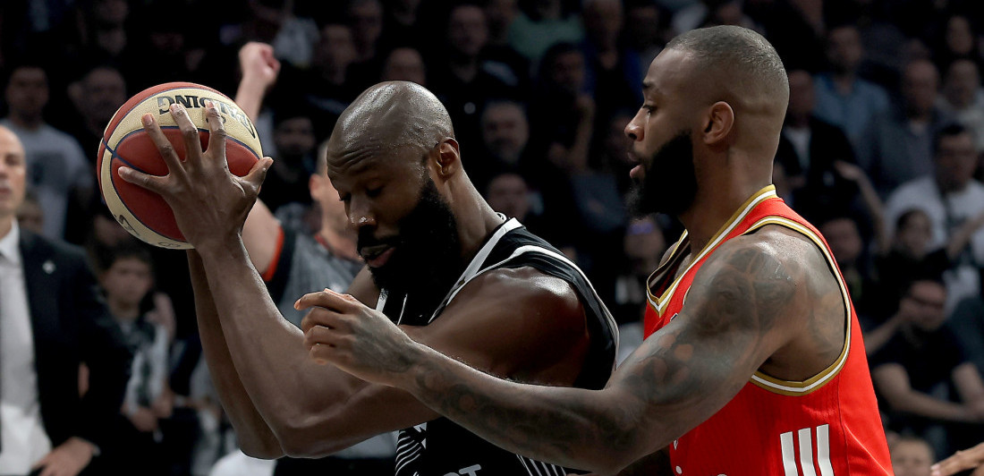 Zvezda grmi na sudije posle večitog derbija: Crveno-beli se oglasili, prozvali i Partizan