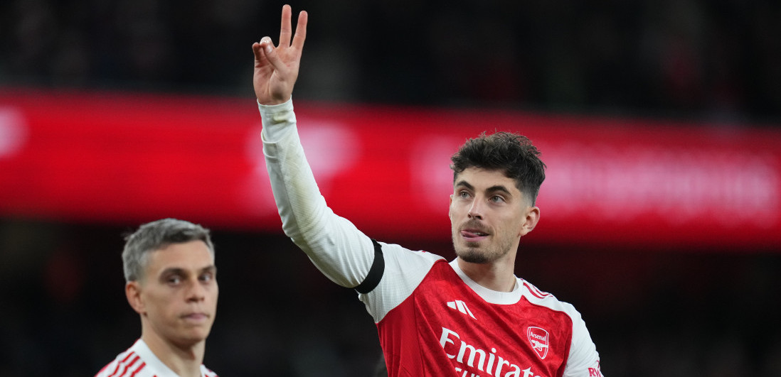 Ostrvo ponovo na nogama! Legende tvrde - Arsenal ima protekcije: Za šta služi VAR? (VIDEO)