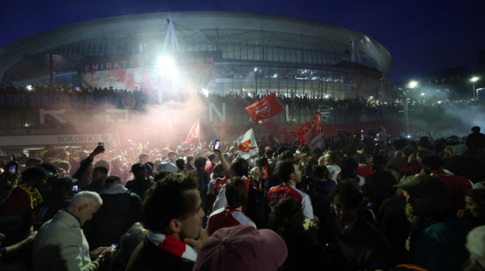 Ludnicaaaaa: Pogledajte reakciju fudbalera Arsenala, za ovo se živi (VIDEO)
