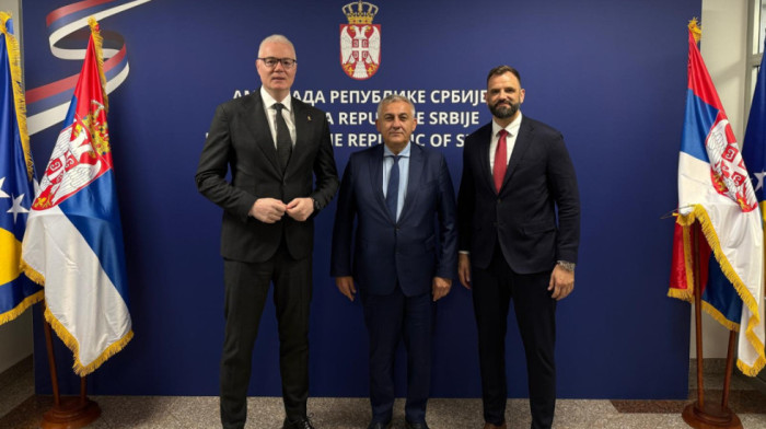 Ambasador Todorov ugostio predsednika OKS Tomaševića i genseka Bojovića