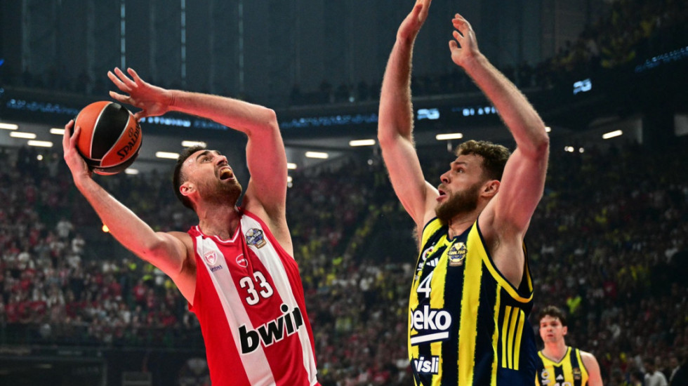 Ako ovo Olimpijakos ispusti... Još 10 minuta do kraja, Feneru treba čudo