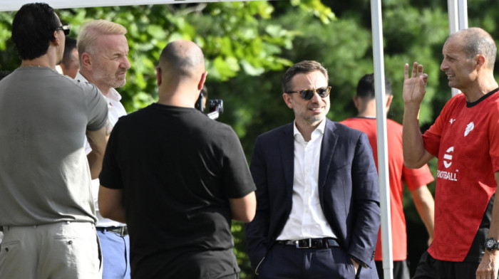 Pljušte otkazi u Milanu! Albanac dobio šut kartu, seču preživeo samo Ibrahimović