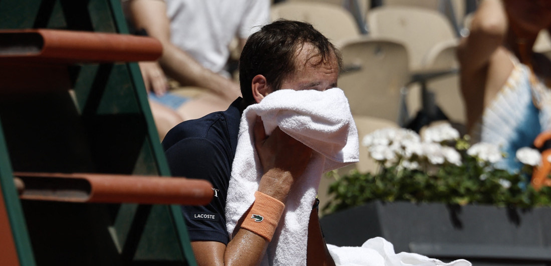Senzacija na Rolan Garosu! Jedan od najboljih ispao u prvom kolu, izbacio ga 97. na ATP listi