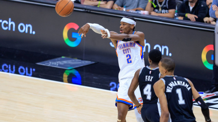 MVP!? Ne izgleda tako... Šej se raspao u Teksasu - San Antonio izborio majstoricu!