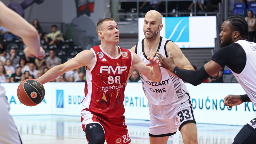 Senzacija u Nišu! FMP srušio Partizan za finale KLS, meč obeležila isključenja Penjaroje i Nikitovića