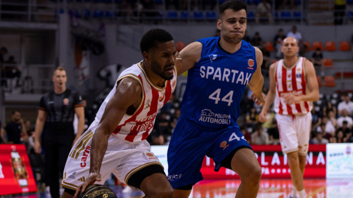 Sve pršti u okršaju Zvezde i Spartaka! Subotičani imali prednost, crveno-beli se vratili