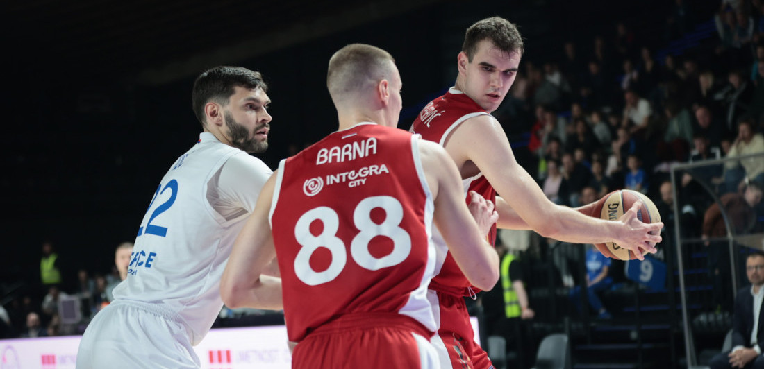 Fantastična utakmica u Nišu! FMP i Spartak u grčevitoj borbi za titulu šampiona Srbije
