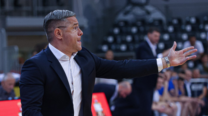 Nikitović "grmeo" na konferenciji: Neću da kažem da su sudije odlučile meč, ali...
