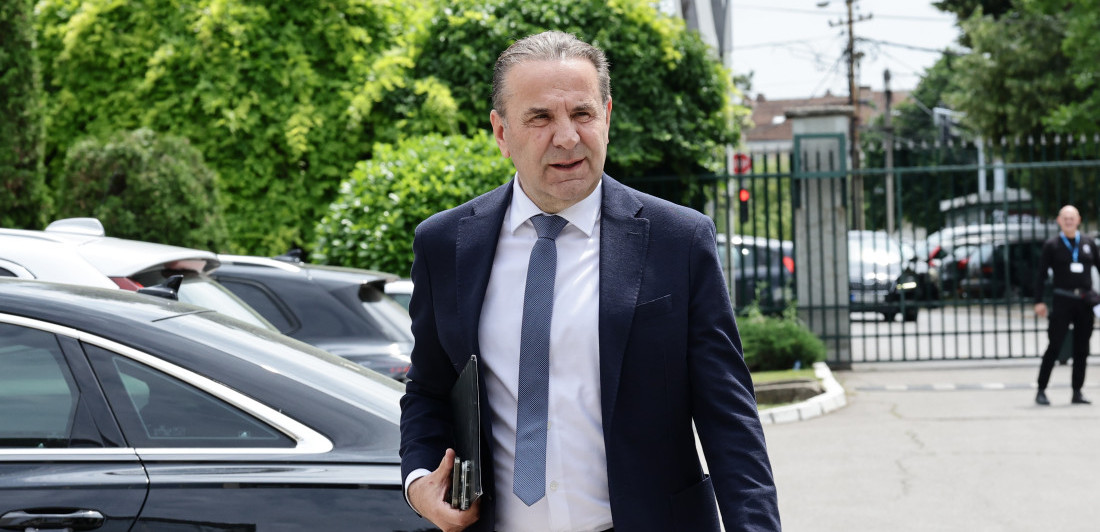 Skupština FK Partizan: Mijatović, Ljajić i Forcan ne skidaju osmeh sa lica, pogledajte prve snimke
