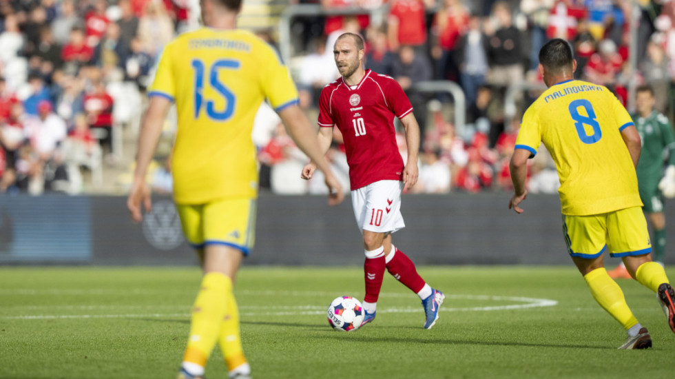 Noć na aparatima... Evo u kakvom je stanju Kristijan Eriksen!