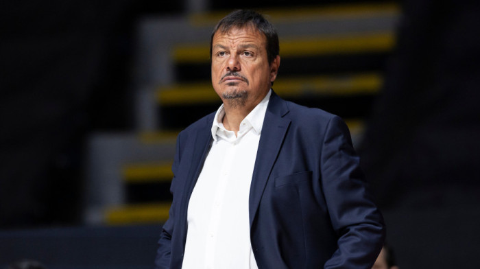 Jesu li i sada Srbi krivi? Ataman ponovo isključen, Olimpijakos pred titulom
