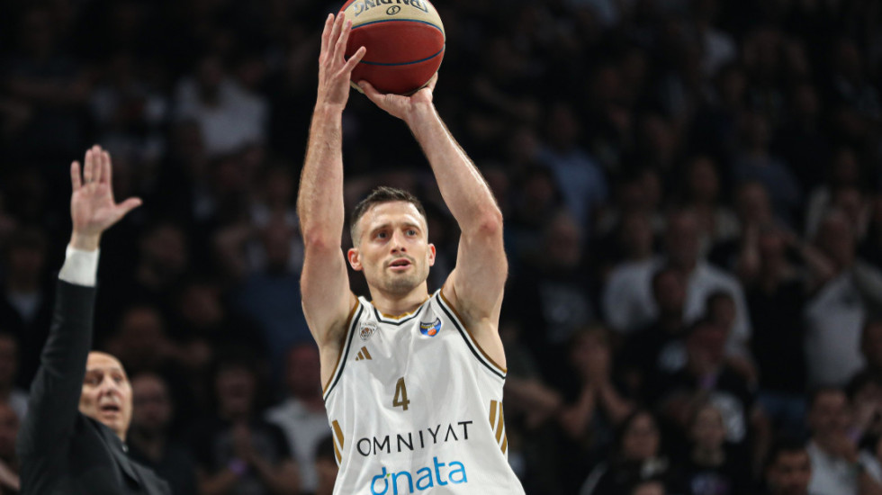 Avramović razljutio "grobare"! Pogledajte reakciju bivšeg asa Partizana posle osvajanja ABA lige (VIDEO)