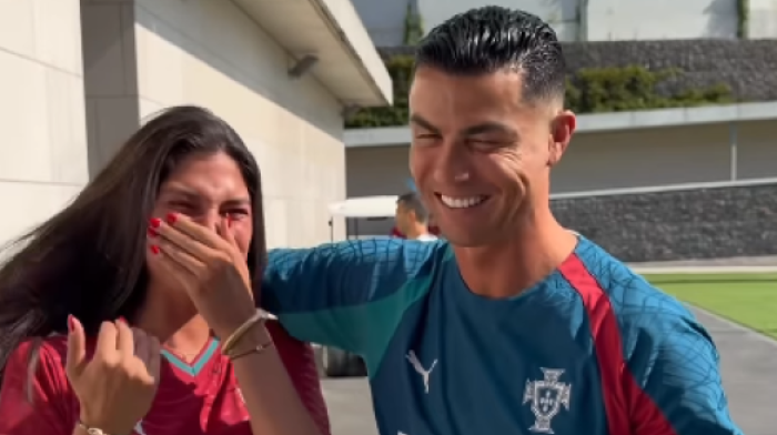 Briznula u plač pred kamerama: Atraktivna crnka se slomila kad joj je Ronaldo prišao