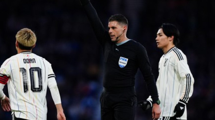 FIFA hitno mora da reaguje: Sudija potezom iza leđa kolega napravio haos