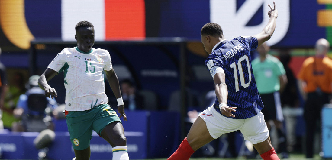 Poluvreme u Nju Džersiju - Francuzi potpuno bezidejni, Senegal baš nema sreće
