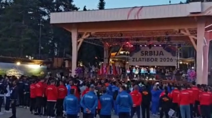 Spektakl na Zlatiboru: Otvoreno Svetsko prvenstvo za srednjoškolce u košarci (VIDEO)