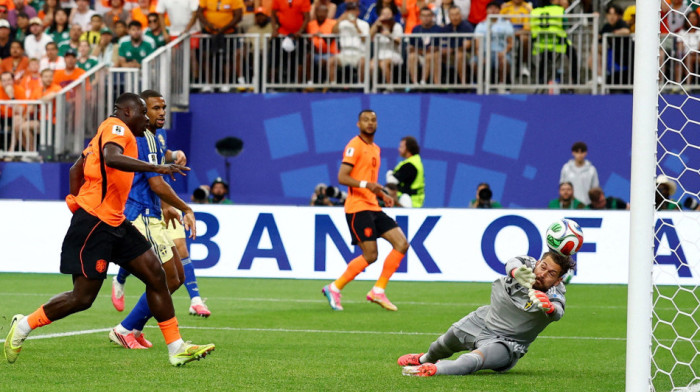Mundijal, dan 10! Holandija dominira protiv Švedske, oglasili se Ronaldo i Šukur!