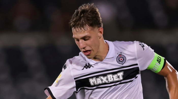 Milioni stižu u Humsku! Ode Ugrešić u PAOK, uprava radi punom parom