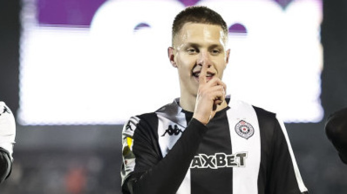 "Najviše volim crno-bele boje"! Ugrešić otkrio zašto je otišao u PAOK
