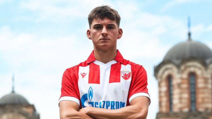 Rijera ga gurnuo u vatru! Zvezdin klinac ode u reprezentaciju