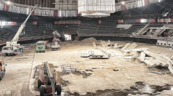 (FOTO) Sve raskopano u Pireju! Olimpijakos uništio legendarnu halu, od parketa nije ostalo ništa