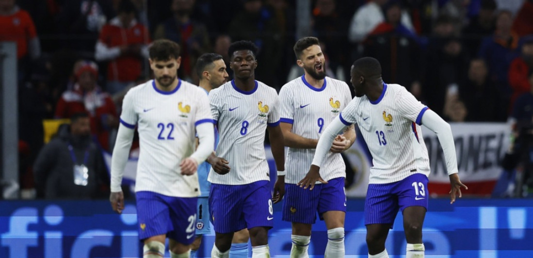 Opšti haos u Francuskoj: Velika zvezda udarila na svoje, izvređala igrače posle poraza!