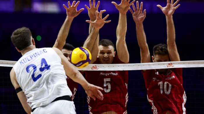 Hladan tuš za Srbiju! Turci deklasirali "orlove", Arena zanemela nakon poraza