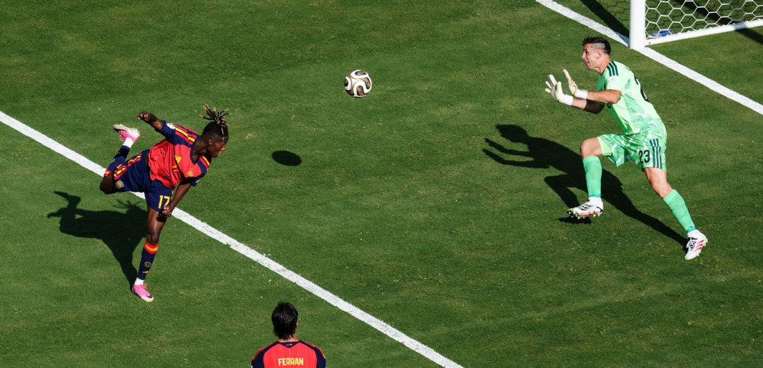 Pogledajte kako je Španiji poništen gol u 97. minutu! Neviđena drama u finalu Svetskog prvenstva (VIDEO)