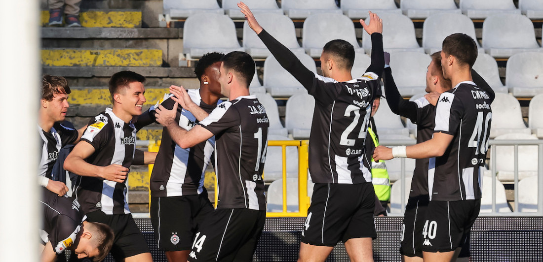 Čudo od deteta napušta Partizan? Engleze zaludeo crno-beli biser
