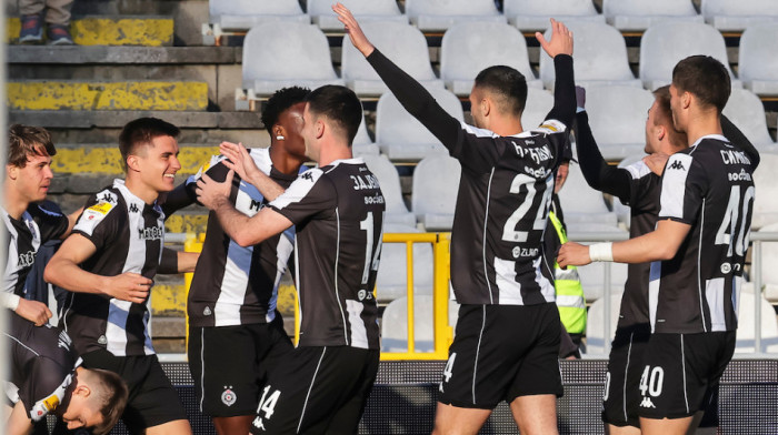 Čudo od deteta napušta Partizan? Engleze zaludeo crno-beli biser