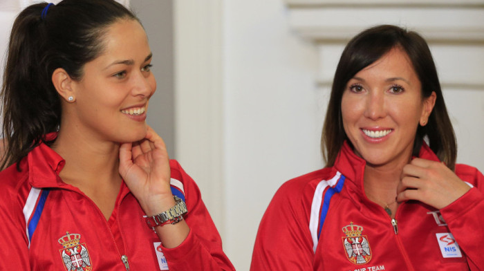 "Bila sam joj crna mačka"! Ana Ivanović bez dlake na jeziku o Jeleni, priznala i ko je kriv što nisu drugarice