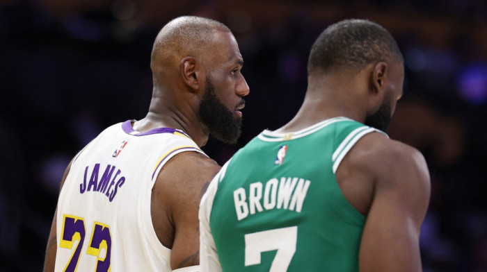 Poslednji ples zveri iz Akrona: Lebron žrtvovao milione i uz supertim kreće po NBA tron