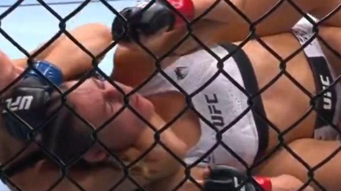 Počeo UFC spektakl u Beogradu: Brazilka ekspresno "zadavila" Marinu Spasić u prvoj rundi (VIDEO)