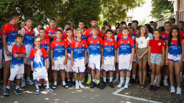 Srbija te zove: Stotine dece širom sveta dolaze na sportski kamp u Beograd!