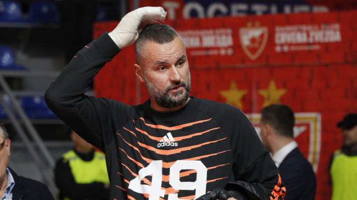Herojski čin! Milan Gurović iz zapaljenog auta spasao čoveka, sekunde ga delile od smrti